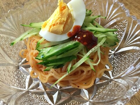 ラーメンでビビン麺